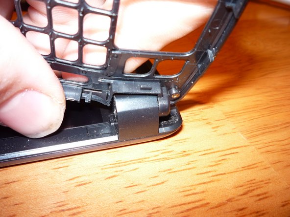 Replacing LG enV3 (VX9200) Screen/LCD: crwdns2935265:06crwdnd2935265:02crwdnd2935265:02crwdne2935265:0