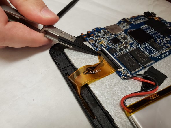 Craig Electronics CMP773 Screen Replacement: 步骤 4 中的图像 2，2