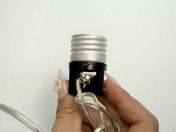 Table Lamp Bulb and Wiring Replacement: crwdns2935265:09crwdnd2935265:02crwdnd2935265:02crwdne2935265:0