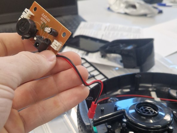 YT-88 Automatic Intelligent Sweeping Robot Full Disassembly, Removing the PCB: crwdns2935265:09crwdnd2935265:02crwdnd2935265:02crwdne2935265:0