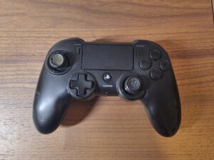 Nacon Asymmetric Wireless PS4 Controller