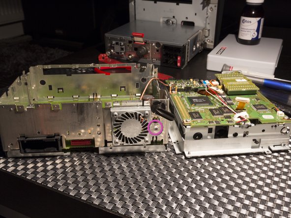 Disassembling Audi Navigation Plus unit: step 6, image 2 of 3