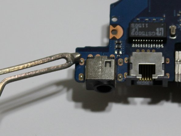 Samsung Series 3 NP300E5A-A02UB AC DC Powerjack  Replacement: crwdns2935265:021crwdnd2935265:02crwdnd2935265:02crwdne2935265:0