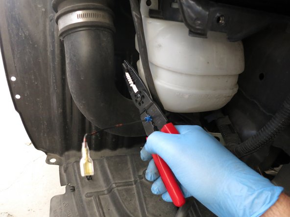 2010-2014 Subaru Legacy Horn Replacement: crwdns2935265:03crwdnd2935265:03crwdnd2935265:03crwdne2935265:0