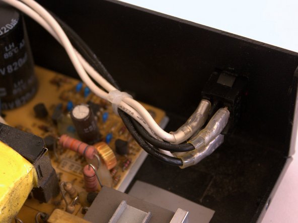 RadioShack 22-510 Switching Power Supply Teardown, Remove Switch: crwdns2935265:04crwdnd2935265:01crwdnd2935265:03crwdne2935265:0