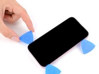 iPhone 15 Screen Replacement