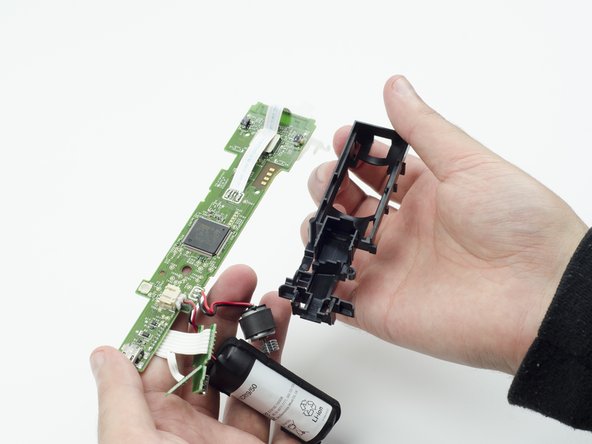 PlayStation Move USB Port Replacement: crwdns2935265:011crwdnd2935265:02crwdnd2935265:03crwdne2935265:0