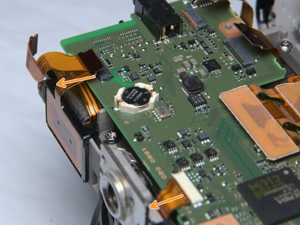 Canon EOS M5 Teardown, Main PCB, more FPC's and screw: crwdns2935265:022crwdnd2935265:02crwdnd2935265:02crwdne2935265:0