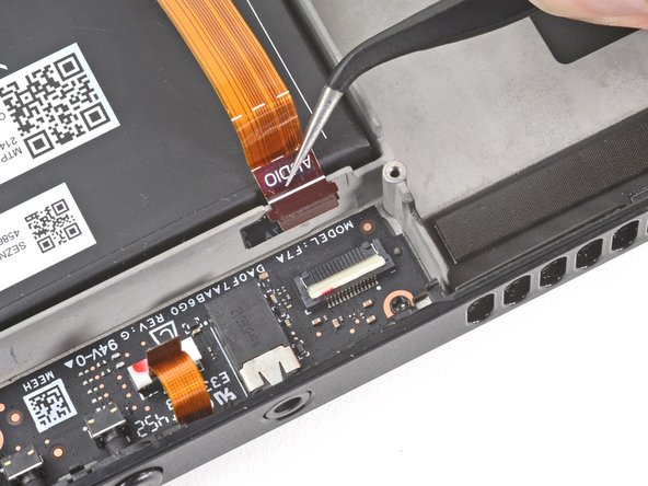 Steam Deck Front Shell Replacement: crwdns2935265:059crwdnd2935265:02crwdnd2935265:02crwdne2935265:0