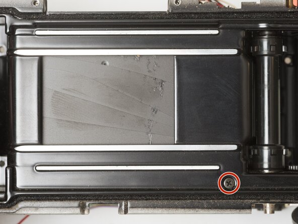 Pentax Super Program Shutter Service, Remove shutter unit: crwdns2935265:018crwdnd2935265:02crwdnd2935265:03crwdne2935265:0