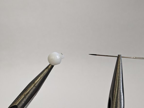 How to Repair A Broken Hip In A Plastic Doll: crwdns2935265:07crwdnd2935265:02crwdnd2935265:02crwdne2935265:0