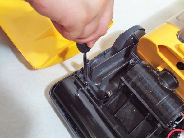 Eureka 402A Mini Light Upright Vacuum Belt Replacement: step 4, image 2 of 3