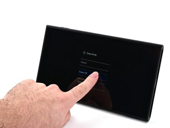 Nintendo Switch 2 Microphone Replacement, Power off the console: crwdns2935265:01crwdnd2935265:03crwdnd2935265:03crwdne2935265:0