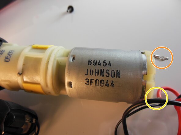 Black and Decker Pivot Plus PD600 Motor Replacement: crwdns2935265:04crwdnd2935265:02crwdnd2935265:02crwdne2935265:0