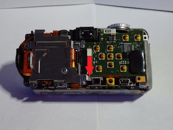 Replacing the Sony Cyber-shot DSC-P10 Built-in Flash: crwdns2935265:04crwdnd2935265:03crwdnd2935265:03crwdne2935265:0