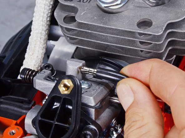 Echo Chain Saw CS4910 2020 Piston Assembly Replacement, Disconnect the carburetor: crwdns2935265:012crwdnd2935265:02crwdnd2935265:03crwdne2935265:0