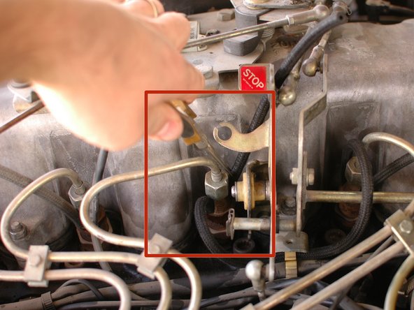 Mercedes W123 Fuel Return Line Replacement: step 4, image 2 of 2