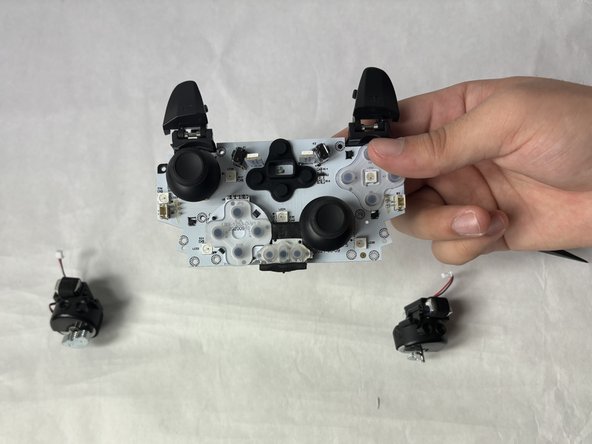 PowerA Spectra Infinity Enhanced Vibration Motors Replacement: crwdns2935265:08crwdnd2935265:02crwdnd2935265:03crwdne2935265:0