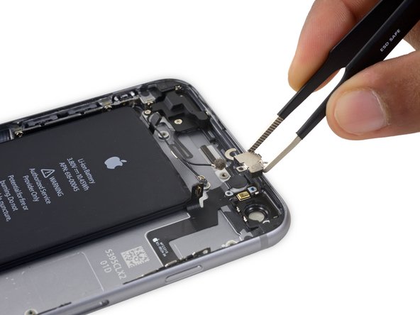 iPhone 6s Plus Rear Case Replacement: crwdns2935265:071crwdnd2935265:02crwdnd2935265:02crwdne2935265:0