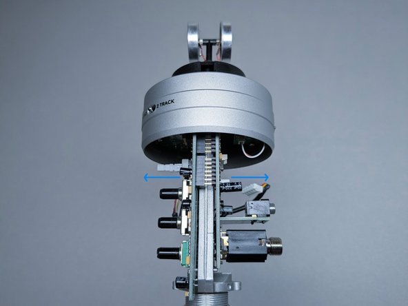 Samson G-Track Pro Teardown, Lifting Jack Board: crwdns2935265:015crwdnd2935265:02crwdnd2935265:02crwdne2935265:0