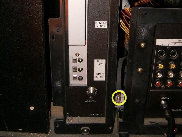 Repairing Mitsubishi WS-65511 Blinking green light fuse replacement: crwdns2935265:03crwdnd2935265:02crwdnd2935265:03crwdne2935265:0