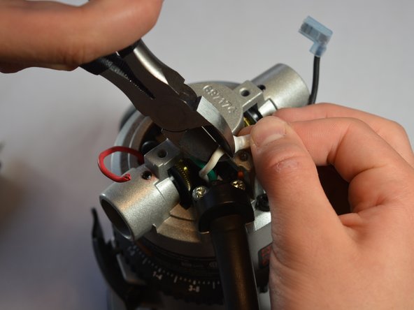 Porter Cable 690LR Motor and Chuck Replacement: crwdns2935265:07crwdnd2935265:03crwdnd2935265:03crwdne2935265:0