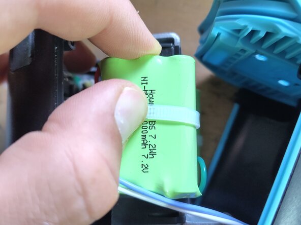 Disassembling SleepyTroll Baby Rocker, Motor, PCB and batteries: crwdns2935265:02crwdnd2935265:02crwdnd2935265:03crwdne2935265:0