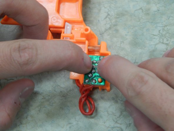 Nerf N-Strike Elite Hail-Fire Trigger Circuit Board Replacement: crwdns2935265:022crwdnd2935265:03crwdnd2935265:03crwdne2935265:0