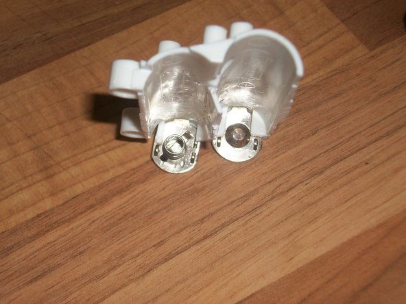 How to Disassemble an iDog MP3 toy: crwdns2935265:06crwdnd2935265:03crwdnd2935265:03crwdne2935265:0