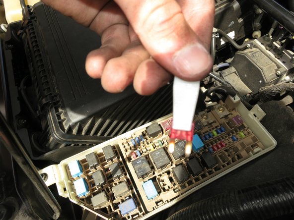 2004-2008 Mazda RX-8 Fuse Replacement: crwdns2935265:03crwdnd2935265:03crwdnd2935265:03crwdne2935265:0