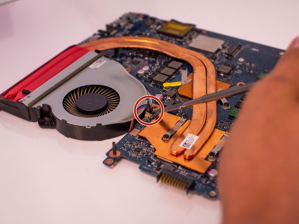 Asus ROG ZX50VW-BH17N10 Fan Replacement: crwdns2935265:010crwdnd2935265:02crwdnd2935265:03crwdne2935265:0