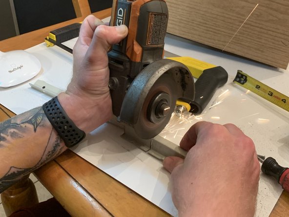 Drawer Roller Bracket Replacement: crwdns2935265:04crwdnd2935265:02crwdnd2935265:02crwdne2935265:0