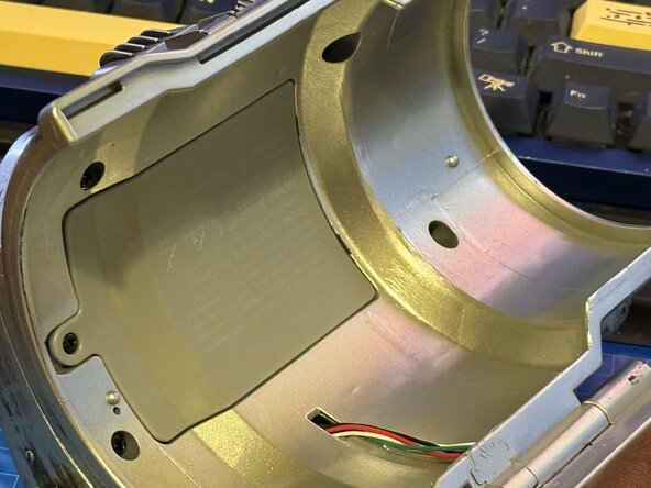 Fallout Series Pip-Boy Die-Cast Replica Micro SD Card Replacement, Getting to the Battery Panel: crwdns2935265:01crwdnd2935265:02crwdnd2935265:02crwdne2935265:0