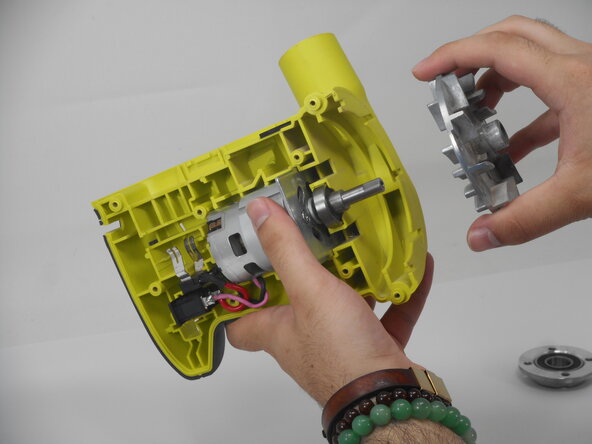 Ryobi P411 Motor Replacement: crwdns2935265:08crwdnd2935265:03crwdnd2935265:03crwdne2935265:0