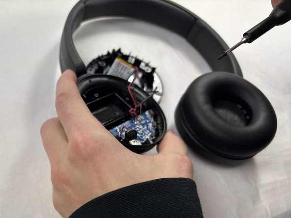 Sony WH-CH520 USB-C Charging Port Replacement: crwdns2935265:07crwdnd2935265:02crwdnd2935265:02crwdne2935265:0