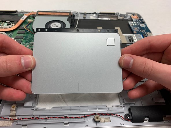 Asus Q504UA-BHI5T13 Touch-pad Replacement: stap 0, afbeelding 2 van 2