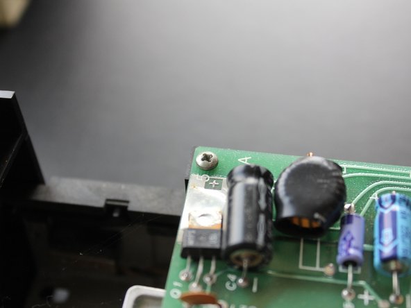 Apple Disk II Floppy Disk Subsystem Teardown and Optical Drive Conversion, Circuit board removal: step 7, image 1 of 3