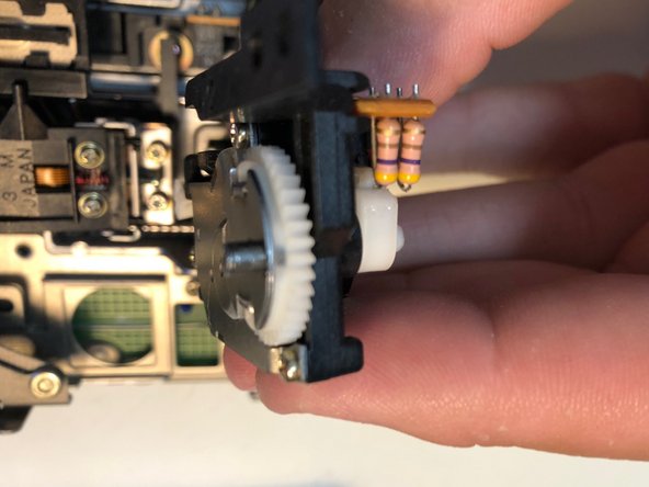 Sony MP-F75W Teardown, Removing the Eject Motor Assembly: stap 0, afbeelding 2 van 3