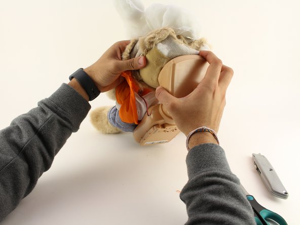 Teddy Ruxpin Motherboard Replacement: crwdns2935265:06crwdnd2935265:03crwdnd2935265:03crwdne2935265:0