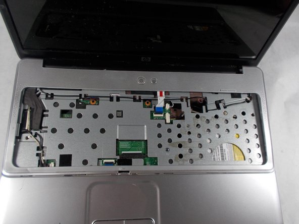 HP Pavilion G60-247CL Screen Replacement: crwdns2935265:05crwdnd2935265:03crwdnd2935265:03crwdne2935265:0