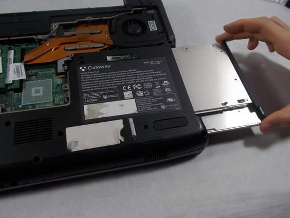 Gateway MA7 CD/DVD Drive Replacement: crwdns2935265:06crwdnd2935265:02crwdnd2935265:03crwdne2935265:0