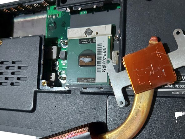 Asus A3H Thermal Paste Replacement, Replacing the thermal paste.: crwdns2935265:02crwdnd2935265:03crwdnd2935265:03crwdne2935265:0