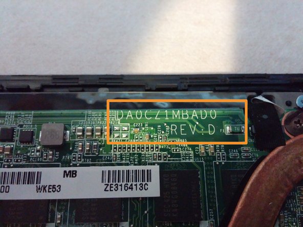 Toshiba Click 2 Pro P35W-B3226 Teardown, Internals Part 2: crwdns2935265:03crwdnd2935265:02crwdnd2935265:03crwdne2935265:0