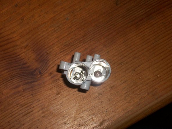 How to Disassemble an iDog MP3 toy: crwdns2935265:06crwdnd2935265:02crwdnd2935265:03crwdne2935265:0