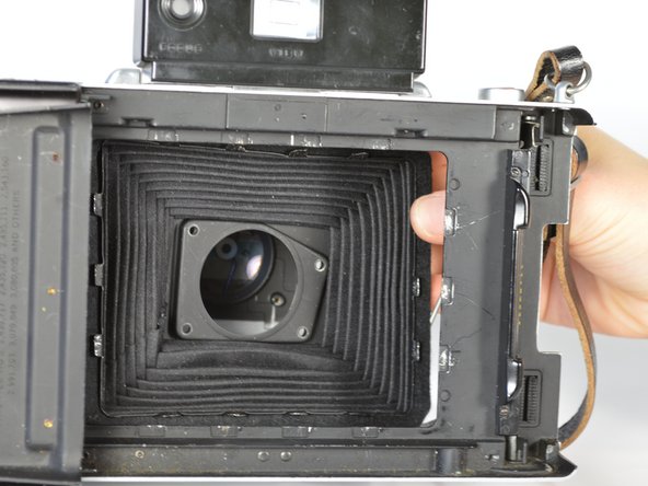 Polaroid Automatic 100 Bellows Replacement: crwdns2935265:07crwdnd2935265:02crwdnd2935265:02crwdne2935265:0