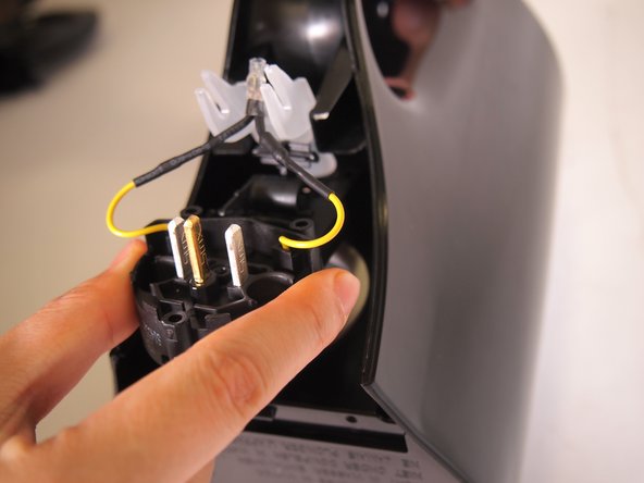 Kitchen Smith 1.7L Electric Kettle KE01102-UL Disassembly: crwdns2935265:04crwdnd2935265:03crwdnd2935265:03crwdne2935265:0