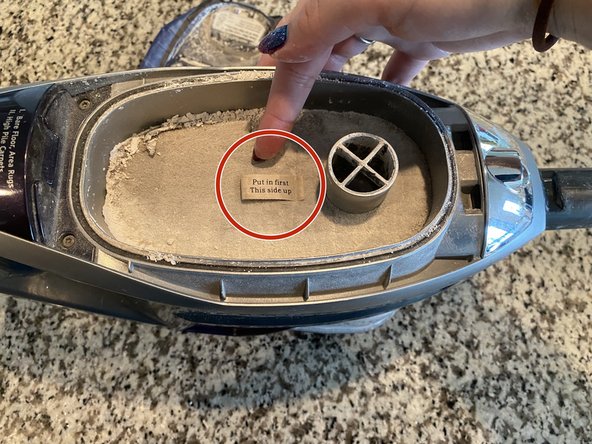 How to Unclog a Shark Rocket Deluxe Pro Vacuum: crwdns2935265:04crwdnd2935265:02crwdnd2935265:03crwdne2935265:0