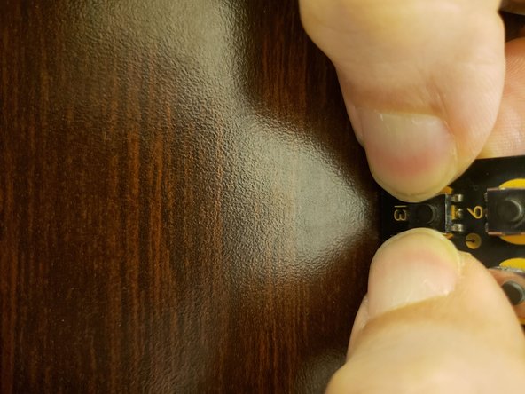 How to Fix the Buttons of a Pocket Operator, Reassemble: 手順 5、 3の画像 3