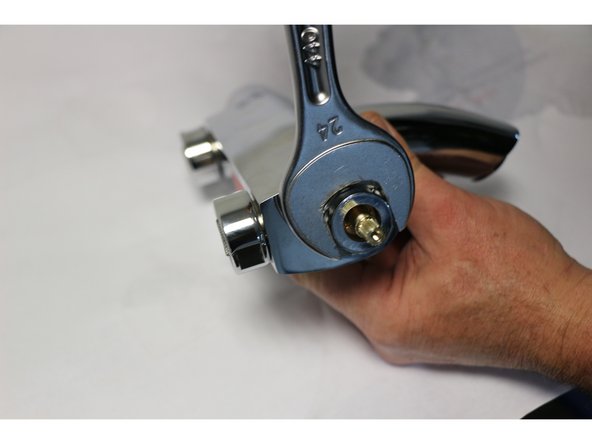 Changing the thermostatic cartridge - Thermostatic Bath NF SIRYO CHROME, Reassembly: crwdns2935265:06crwdnd2935265:03crwdnd2935265:03crwdne2935265:0