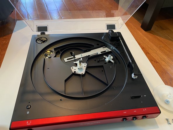 Audio-Technica LP60XBT Turntable Gear Replacement: crwdns2935265:05crwdnd2935265:02crwdnd2935265:03crwdne2935265:0